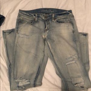 American eagle skinny jeans.